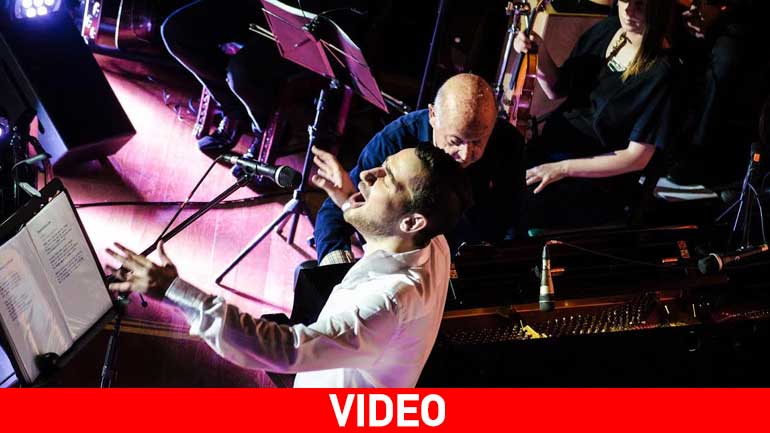 Μίμης Πλέσσας: «Τραγούδια που δεν έχουν εποχές»